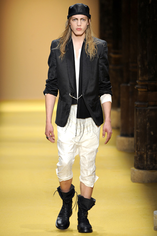 Ann Demeulemeester / - 2012